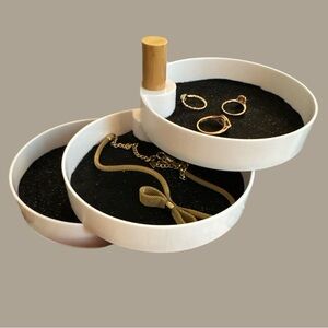 Jewelry Organizer with Bamboo Handle